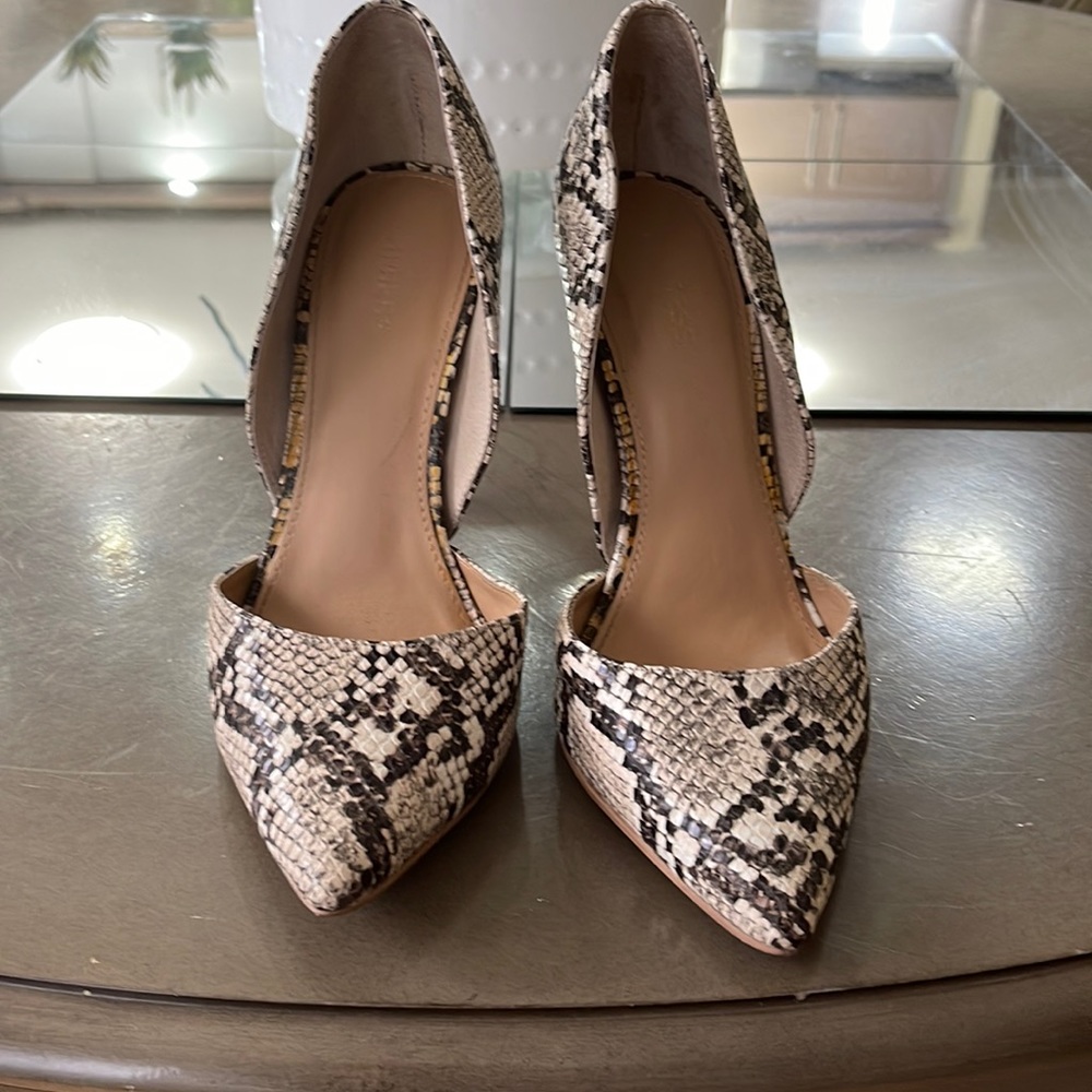 Shoes by Express, very good condition